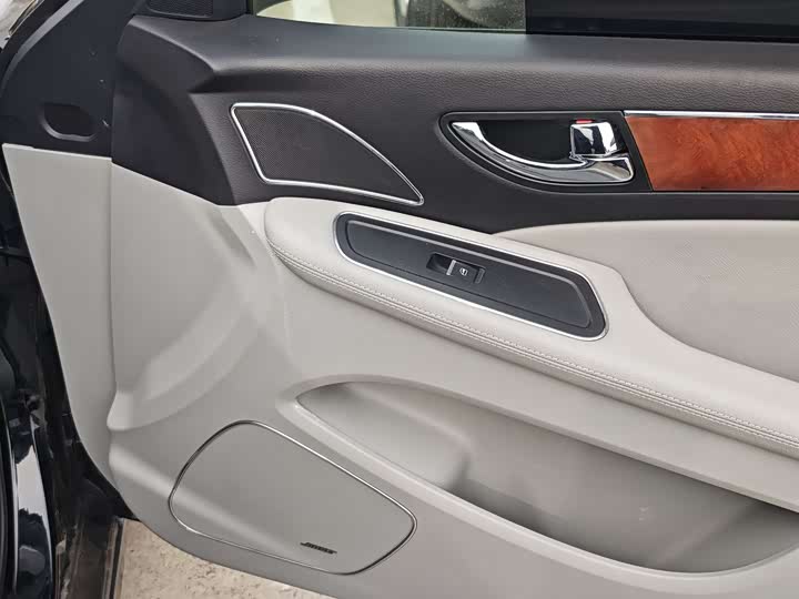 Hongqi H7 2015 2.0 T Premium — фото 15