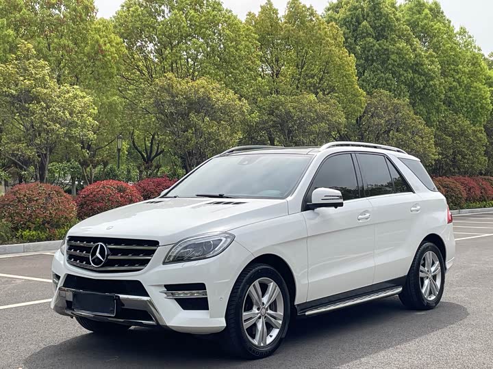 Mercedes-Benz M-Class 2014 ML 350 CDI 4 MATIC — фото 1