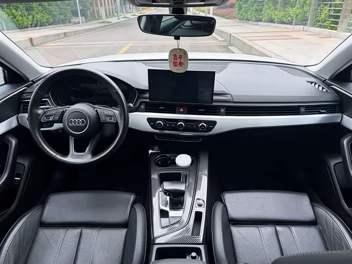 Audi A4L 2022 40 TFSI — фото 10