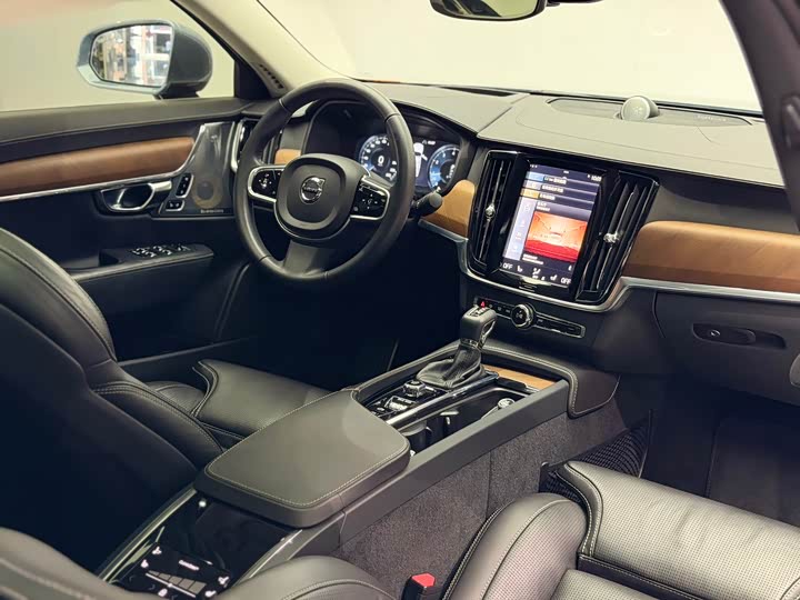 Volvo S90 2018 T 5 — фото 25