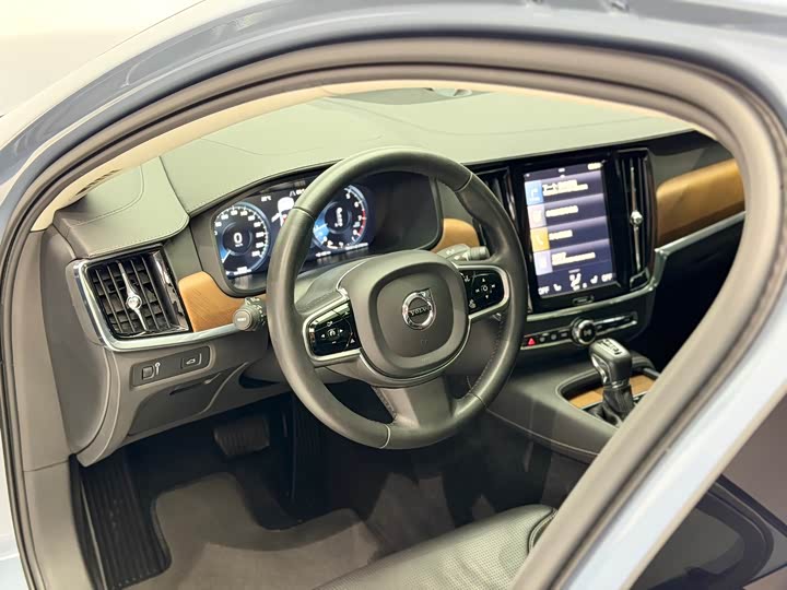 Volvo S90 2018 T 5 — фото 10