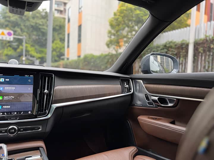 Volvo V90 2023 Cross Country B 5 AWD — фото 18