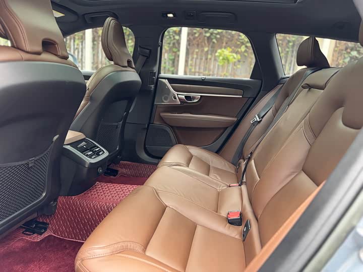 Volvo V90 2023 Cross Country B 5 AWD — фото 14