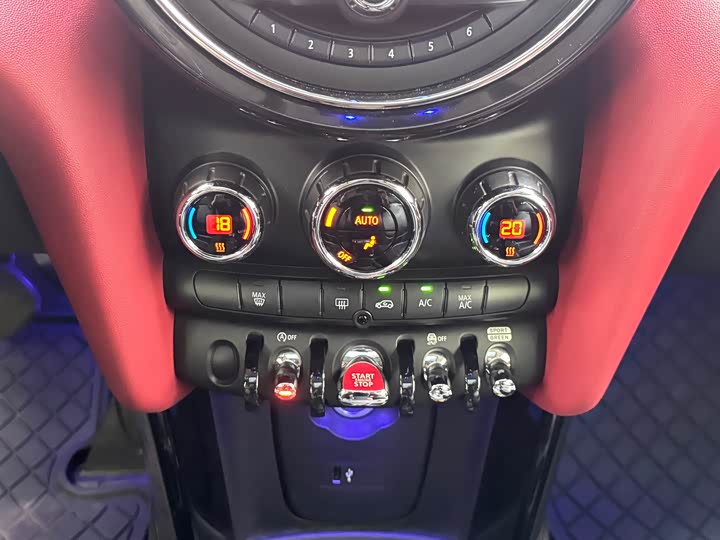 MINI Hatch — фото 18
