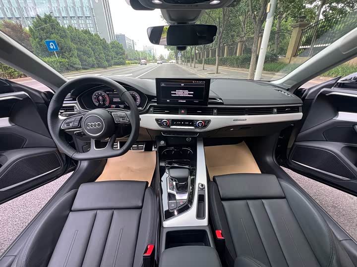 Audi A5 2024 Sportback 40 TFSI quattro — фото 10