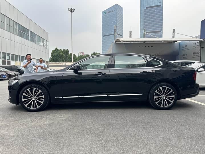 Volvo S90 Hybrid 2024 Hybrid 4 WD — фото 15