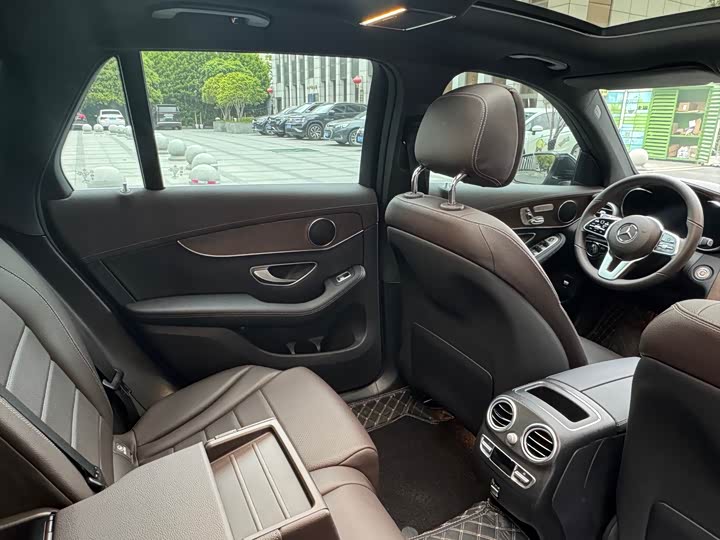 Mercedes-Benz GLC 2022 GLC 300 L 4 MATIC — фото 17