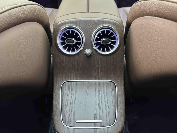 Mercedes-Benz E-Class 2023 E 300 L Luxury — фото 9