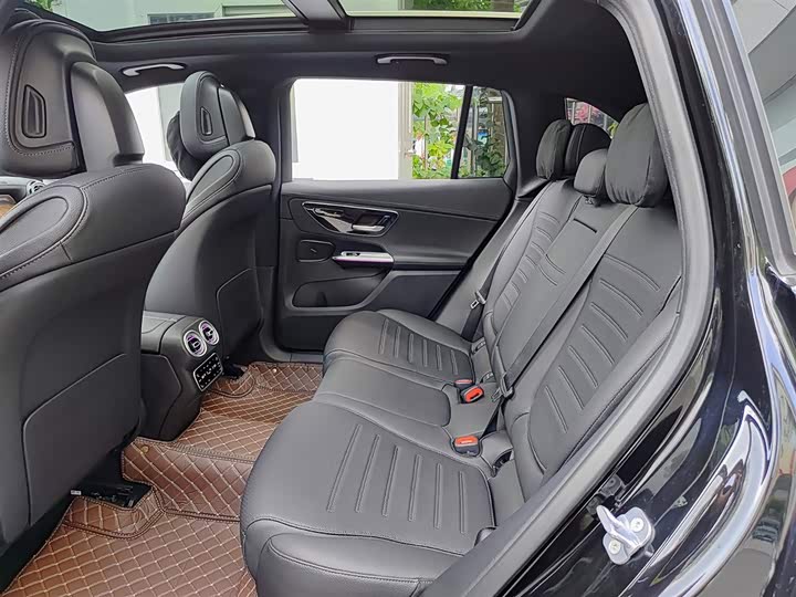 Mercedes-Benz GLC 2023 GLC 300 L 4 MATIC 5 — фото 8