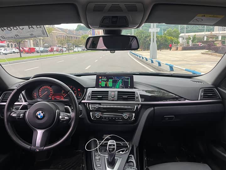 BMW 3-Series 2018 320 Li Leading M — фото 16