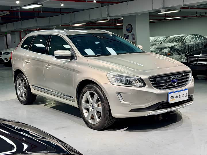 Volvo XC60 2015 T 5 AWD — фото 3
