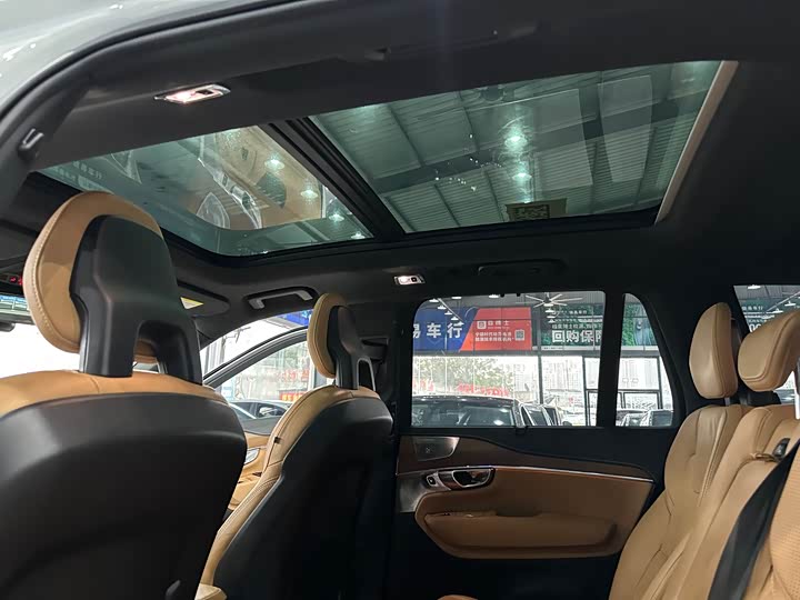Volvo XC90 Hybrid 2018 E Hybrid T 8 7 — фото 15