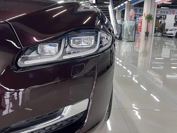 Jaguar XJ 2016 XJL 2.0 T 2 WD — фото 7
