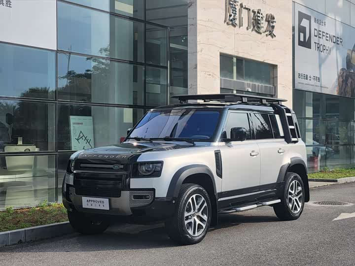 Land Rover Defender — фото 1