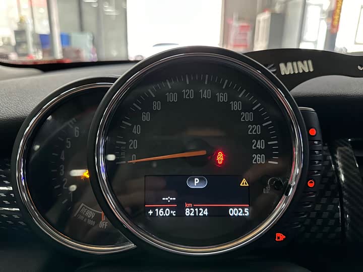 MINI Hatch — фото 14