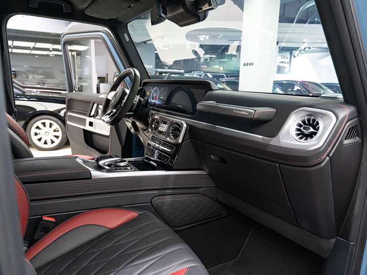 Mercedes-Benz G-Class 2021 AMG G 63 — фото 6