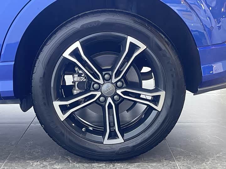 Audi Q3 2021 45 TFSI quattro — фото 9