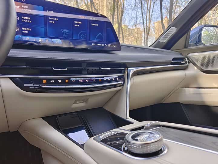 Cadillac CT6 2023 28 T Luxury — фото 15