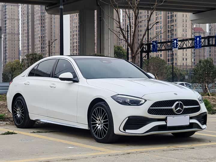 Mercedes-Benz C-Class 2024 C 260 L — фото 3