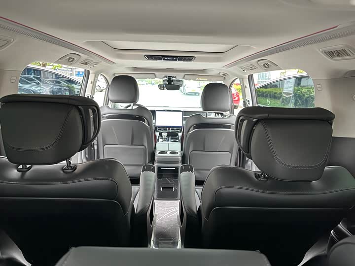 Trumpchi M8 2024 400 T — фото 6
