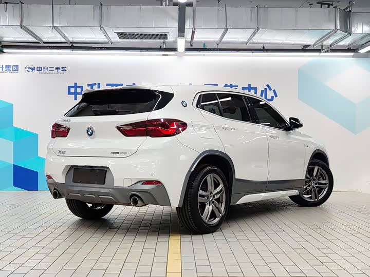 BMW X2 2020 s Drive 25i Leading M — фото 24