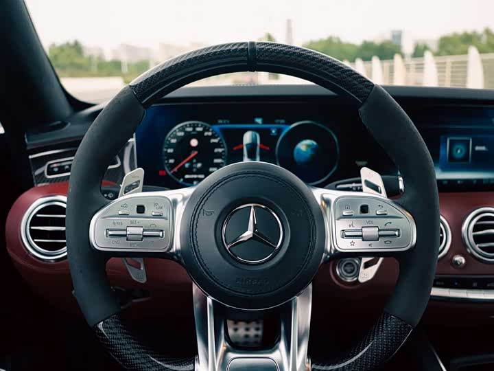 Mercedes-Benz S-Class 2018 AMG S 63 4 MATIC+ Coupe — фото 13