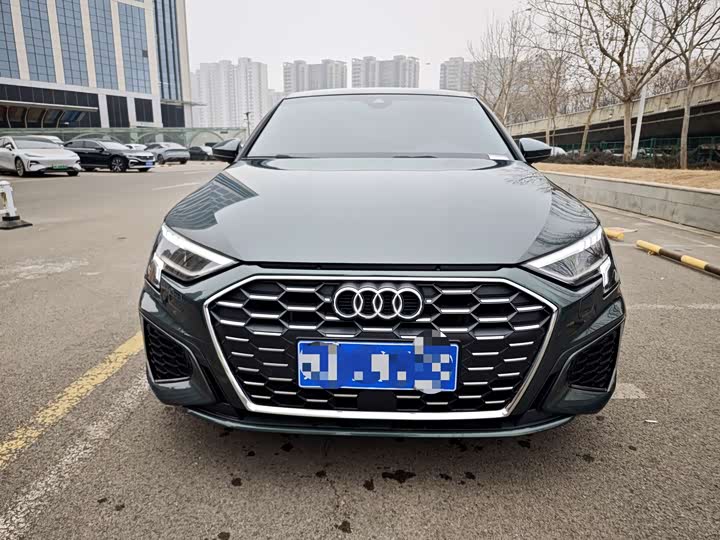 Audi A3 2024 A 3 L Limousine 35 TFSI Sport — фото 2