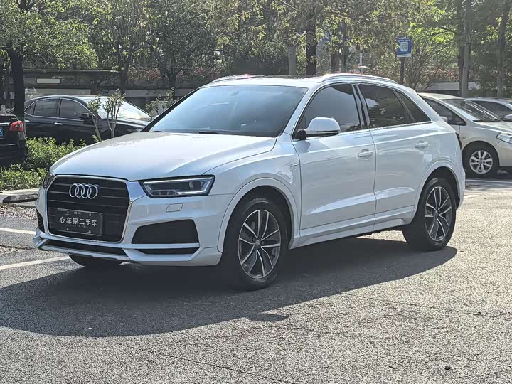 Audi Q3 2018 30 35 TFSI Sport — фото 1