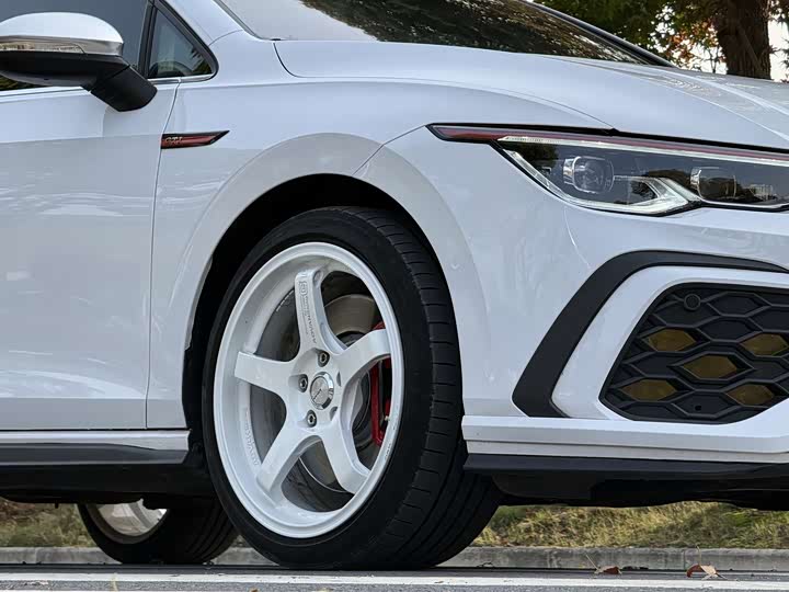 Volkswagen GTI — фото 13