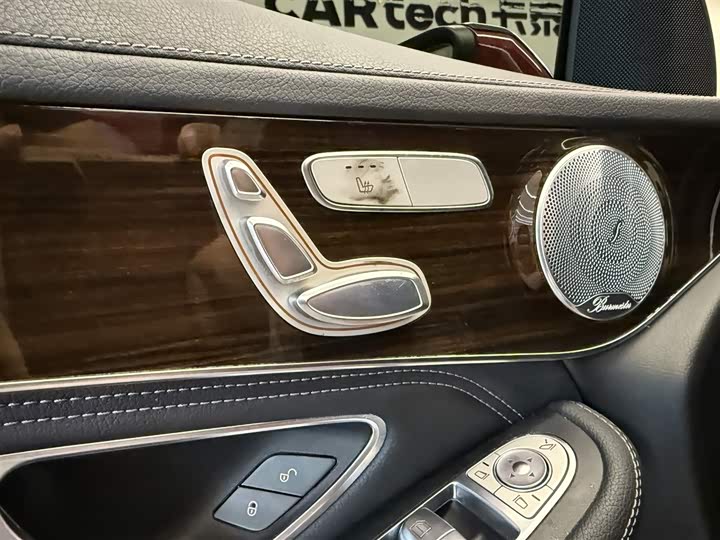 Mercedes-Benz GLC 2018 GLC 260 4 MATIC Luxury — фото 21