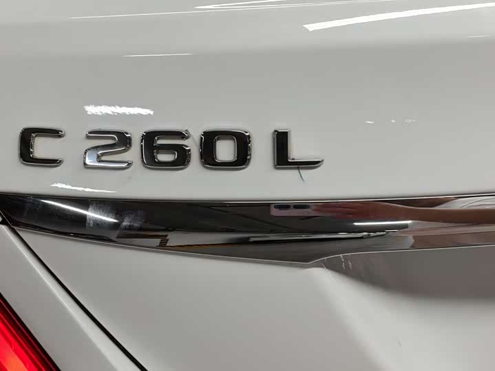 Mercedes-Benz C-Class C 260 L — фото 10