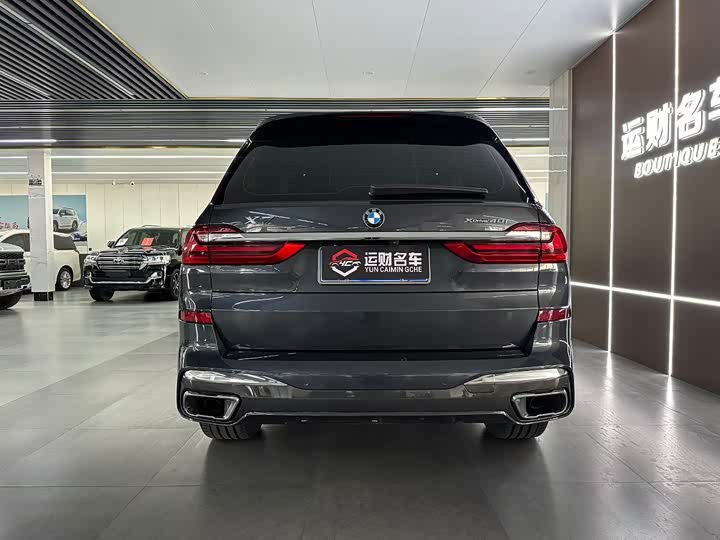 BMW X7 2021 x Drive 40i M — фото 8