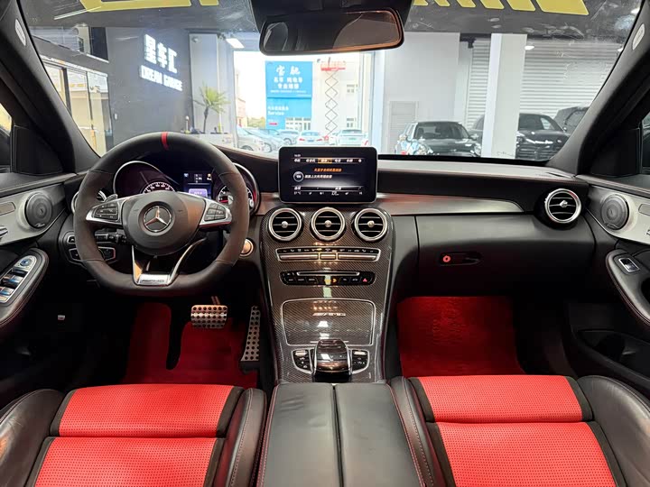 Mercedes-Benz C-Class 2015 AMG C 63 — фото 6
