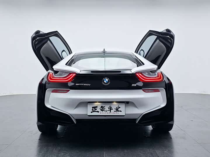 BMW i8 2014 Standard — фото 48