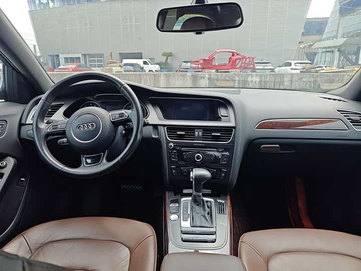 Audi A4L 2016 35 TFSI S line Comfort — фото 13