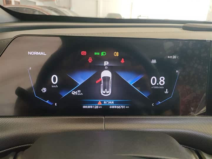 Changan UNI-T 2020 1.5 T Premium — фото 8