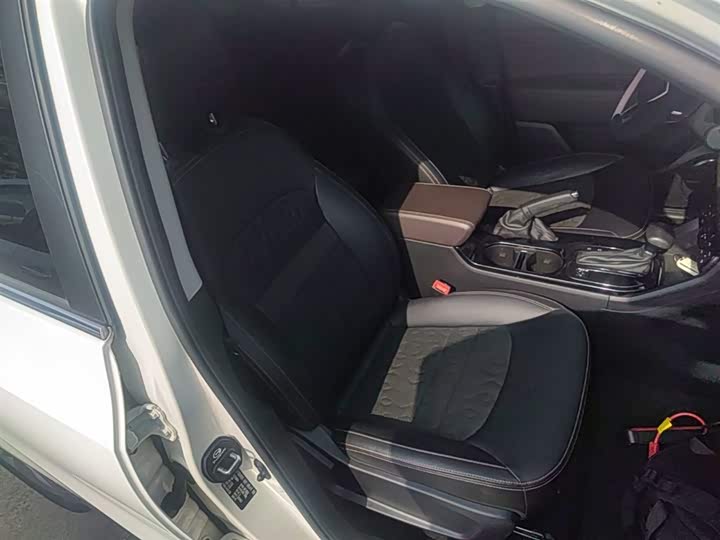 Trumpchi GS3 2017 200 T AT — фото 20