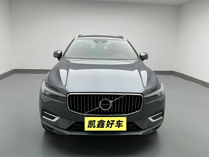Volvo XC60 2021 T 5 4 WD — фото 2