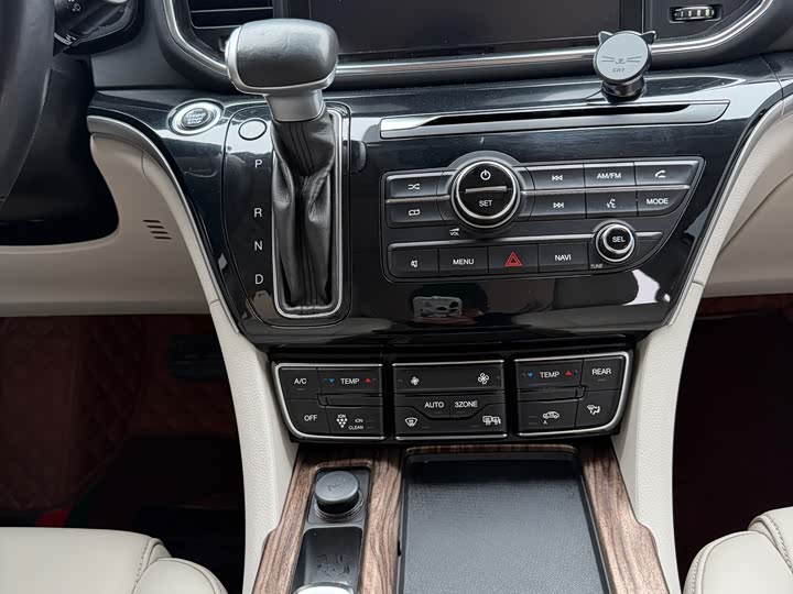 Trumpchi M8 2018 320 T — фото 6
