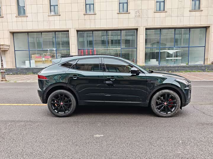 Jaguar E-PACE 2024 R-DYNAMIC SE BLACK — фото 4
