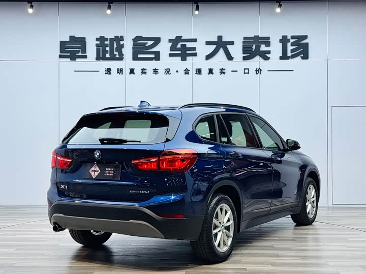 BMW X1 2019 s Drive 18 Li — фото 5