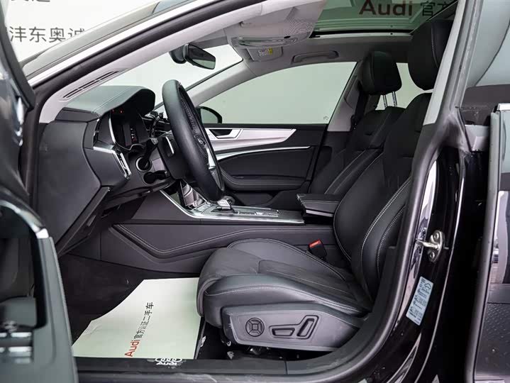 Audi A7L 2024 45 TFSI Luxury — фото 11