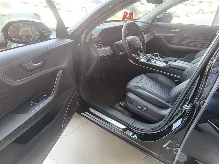 Hongqi HS5 2023 2.0 T 4 WD Pro — фото 15