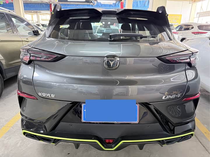 Changan UNI-T 2022 1.5 T Flagship — фото 17
