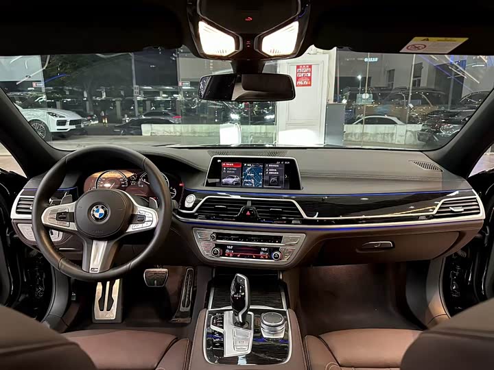 BMW 7-Series 2018 730 Li Leading M — фото 6