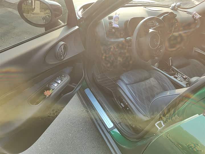 MINI Clubman — фото 14
