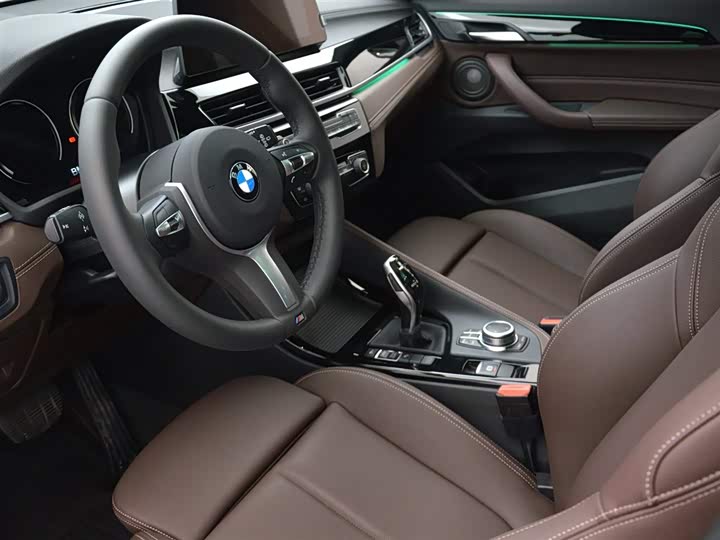BMW X2 2023 s Drive 25i M — фото 7