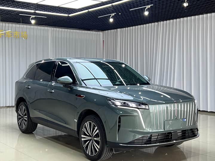 Hongqi HS6 PHEV 2026 240 — фото 3