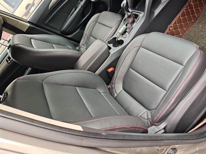 Changan CS75 2014 1.8 T ATPremium IV — фото 25