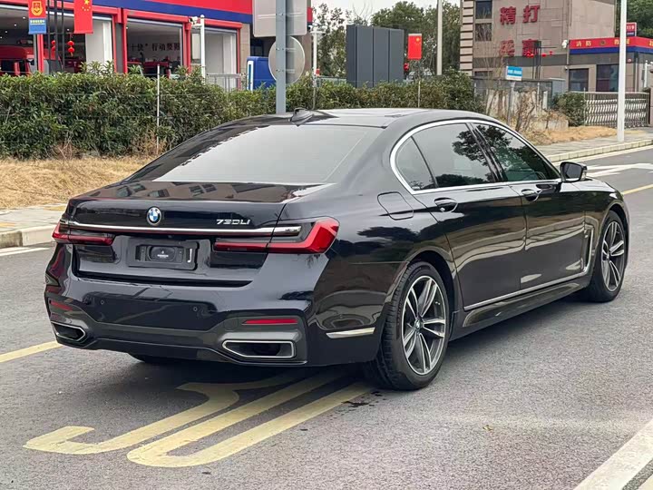 BMW 7 Series 730Li M спортпакет — фото 4